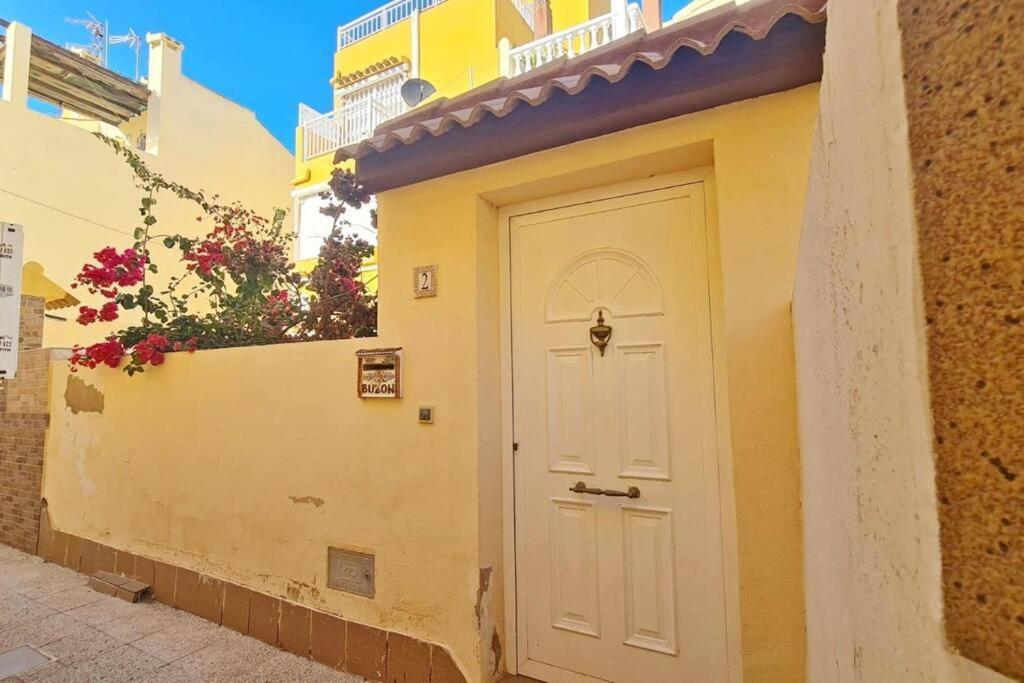 Mar Azul Adosado, Patio Y Solarium Appartement Torrevieja Buitenkant foto
